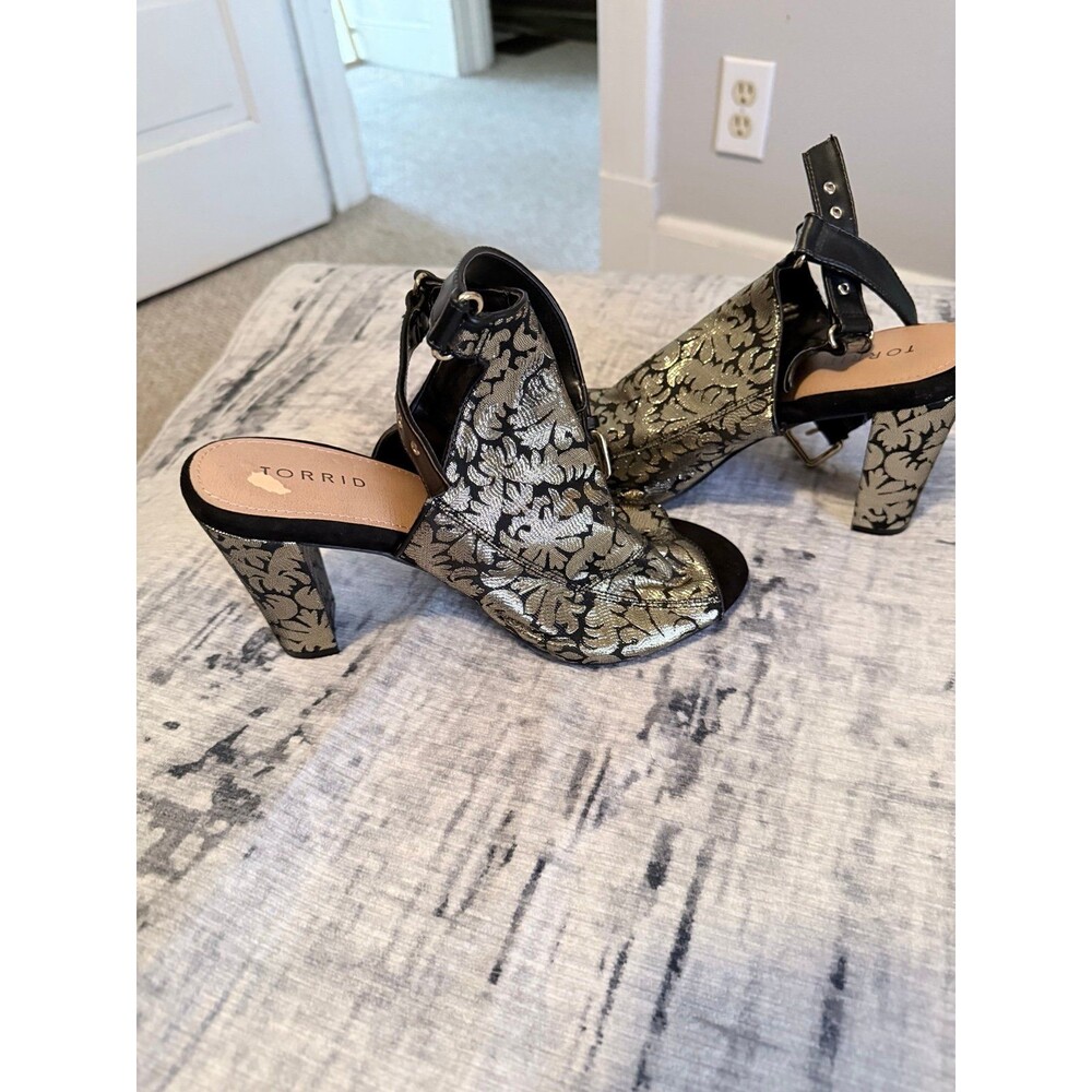 Torrid heels